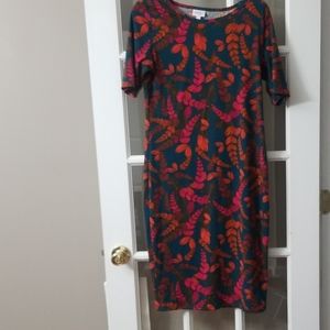 Fittee patterned dress